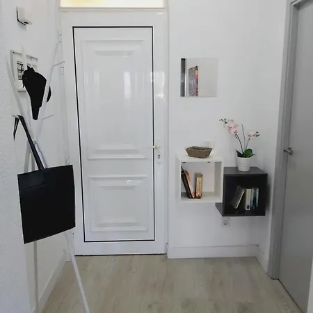 Appartamento Orlando, Costa Adeje/ Seaview /7 Min Walk To *